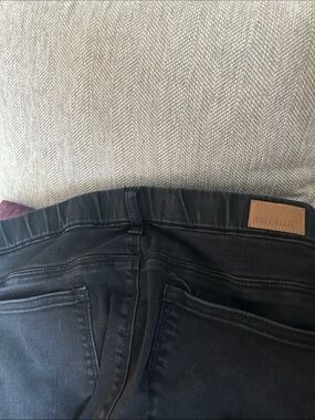Judy Blue Black Slim Jeans with Leather Patch